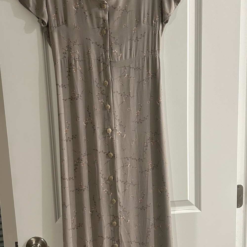 Tailor B. Moss Gray Buttoned Maxi Sundress